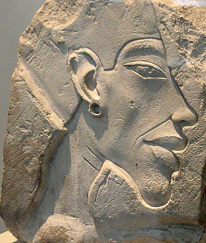 El rey Amenophis IV