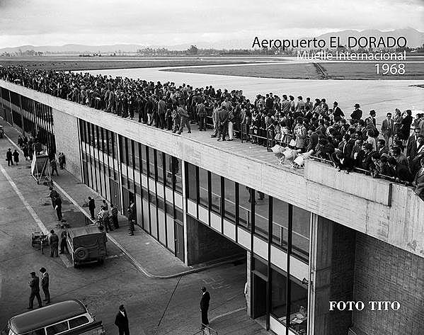 UN VIAJE AL TRANSPORTE AÉREO