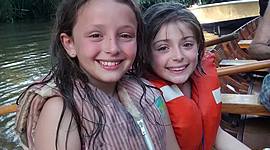 Timeline: vida hele y trini