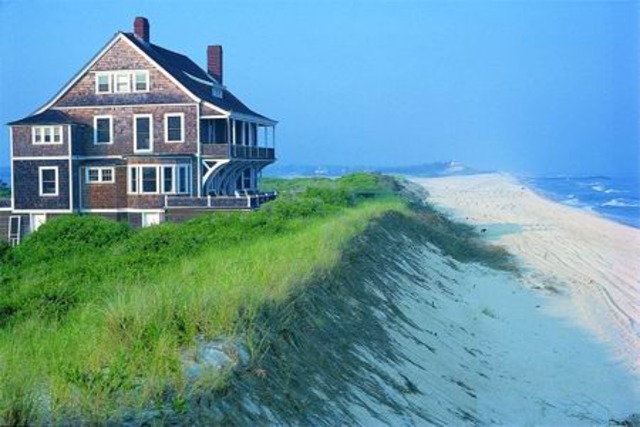 First Microwave Radiotelephone Link