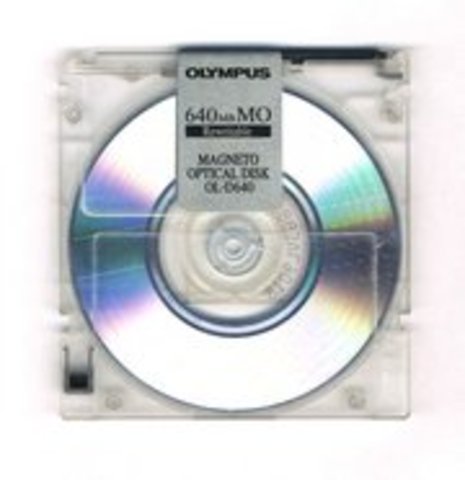 Disco Ótico-Magnético - 128MB a 2,6GB