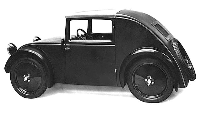 HISTORIA DEL PRIMER  VOLKSWAGEN