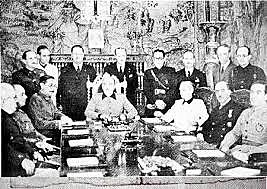 Primeras conspiraciones monárquicas.