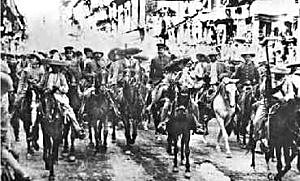 La división revolucionaria