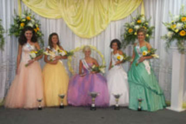 won Fariest of The Fair pageant!!:)