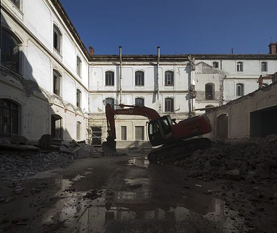 Eraikinaren berrikuntza-lanak