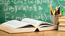 Timeline: Educación