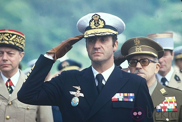 Juan Carlos I, se convierte en rey de España.