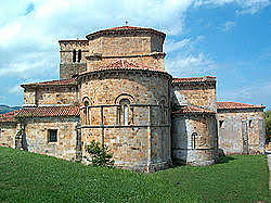 Colegiata de Santa Cruz de Castañeda