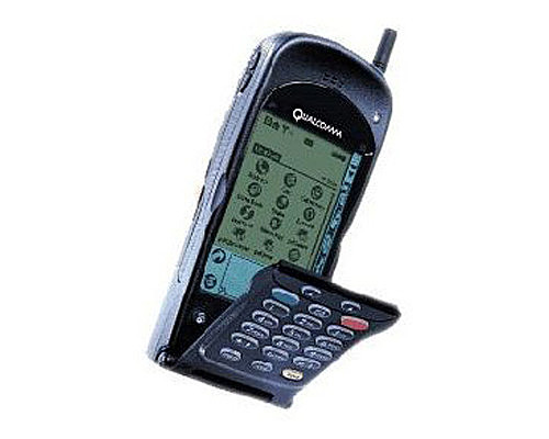 pdQ 1900 (Primer SmartPhone)