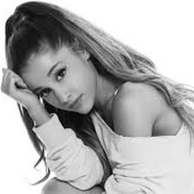 Timeline: BIOGRAFIA DE ARIANA GRANDE