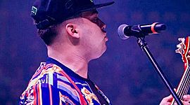 Timeline: ALEXIS AGUIRRE (CANTANTE)