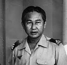 U.S backed prime minister Lon Nol overthrows Sihanouk with political Coup