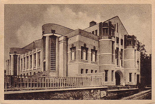 Laulu-ja mänguseltside Vanemuine ja Estonia asutamine