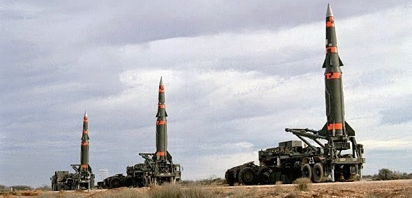 La URSS amenazo con misiles a Europa Occidental