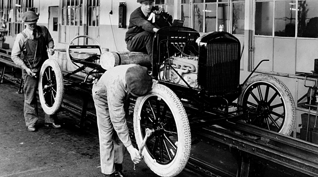 Línea de montaje - Henry Ford