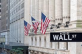 Wall Street's fixed commissions end