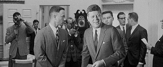 1963 All American Team Meets President Kennedy