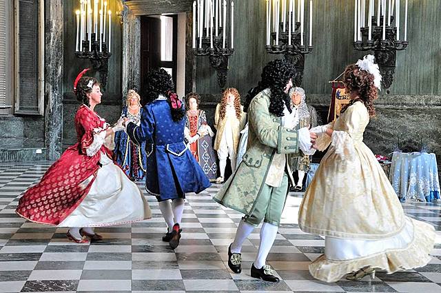 danze di corte e danze di popolo