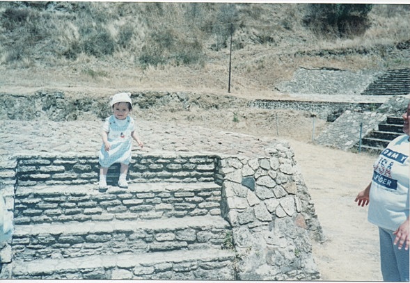 MIS PRIMEROS PASOS Y YA HABLABA MÁS