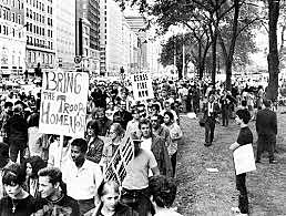 protest at Chicago DNC convention