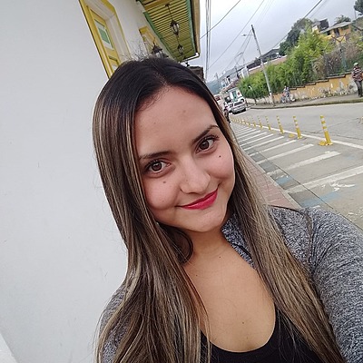 Timeline: Maira Fonseca