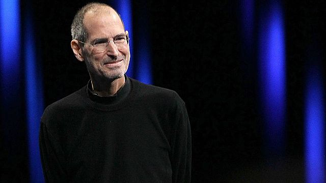 CAMBIOS Y MUERTE DE JOBS