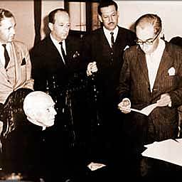 Reapertura de la facultad de medicina (Universidad del Rosario, 2015)