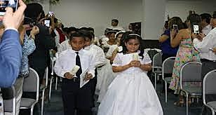 MI PRIMERA COMUNIÓN