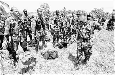 La ofensiva Paramilitar. Creación de las AUC.