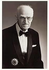 JOSEPH MOSES JURAN (AÑO 1904)