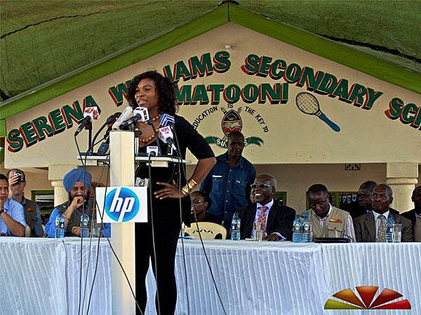 Serena pályán kívüli tevékenységei