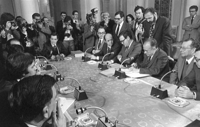 PACTOS DE LA MONCLOA