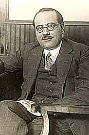 El gobierno de Negrín abandona Barcelona y se dirige a Figueras (Gerona) poco antes de que la capital catalana cayera en manos franquistas.