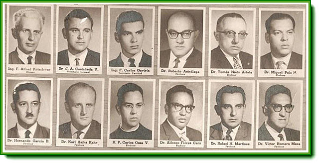 Primeros egresados de la universidad