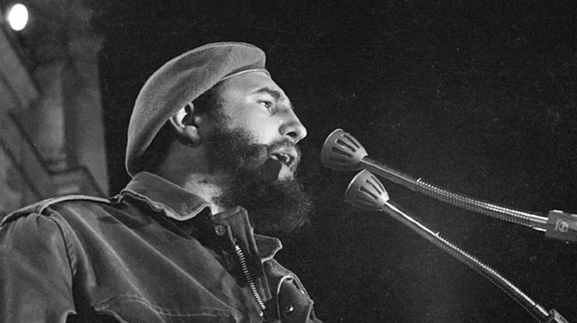 CIA authorized to overthrow Castro