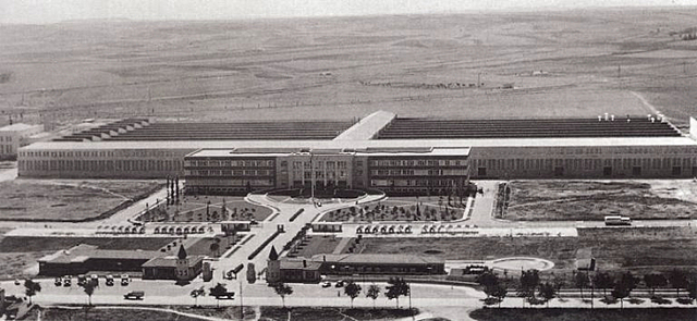 Primer Plan de Desarrollo.