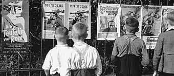 Creación del Ministerio del Reich para la educación del pueblo y la propaganda" (ALEMANIA)