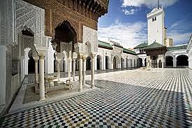 Primera universidad del mundo