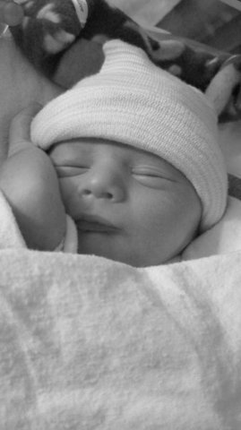 BIRTH: Leeland Thomas