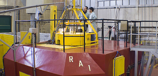 Se inaugura el reactor RA-1 en el Centro Atómico Constituyentes