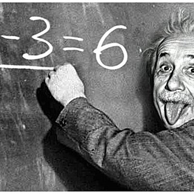 Timeline: Albert Einstein