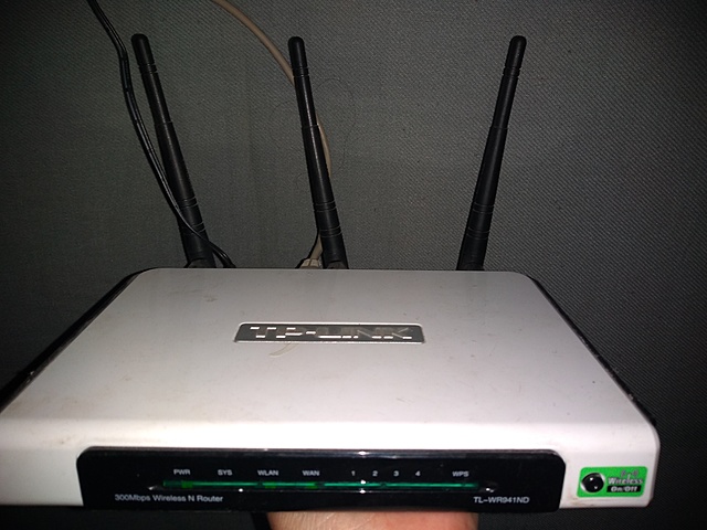 (1990) Invención de la red WIFI