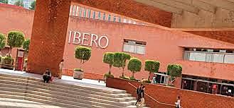 Primera Licenciatura en Nutrición del país 1972