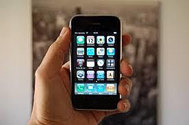 CUANDO SE CREO EL PRIMER IPHONE