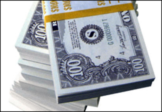 HuffPo posts first annual profit