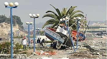 Terremoto e tsunami arrasam o Chile