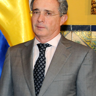 Timeline: Álvaro Uribe Vélez (Medellín, 4 de julio de 1952) es un abogado y político colombiano, presidente de Colombia en los períodos 2002-2006 y 2006-2010.