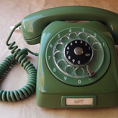 Timeline: Telefonite ajalugu