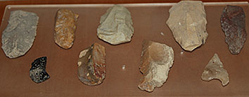 1.    ETA'  PALEOLITICA